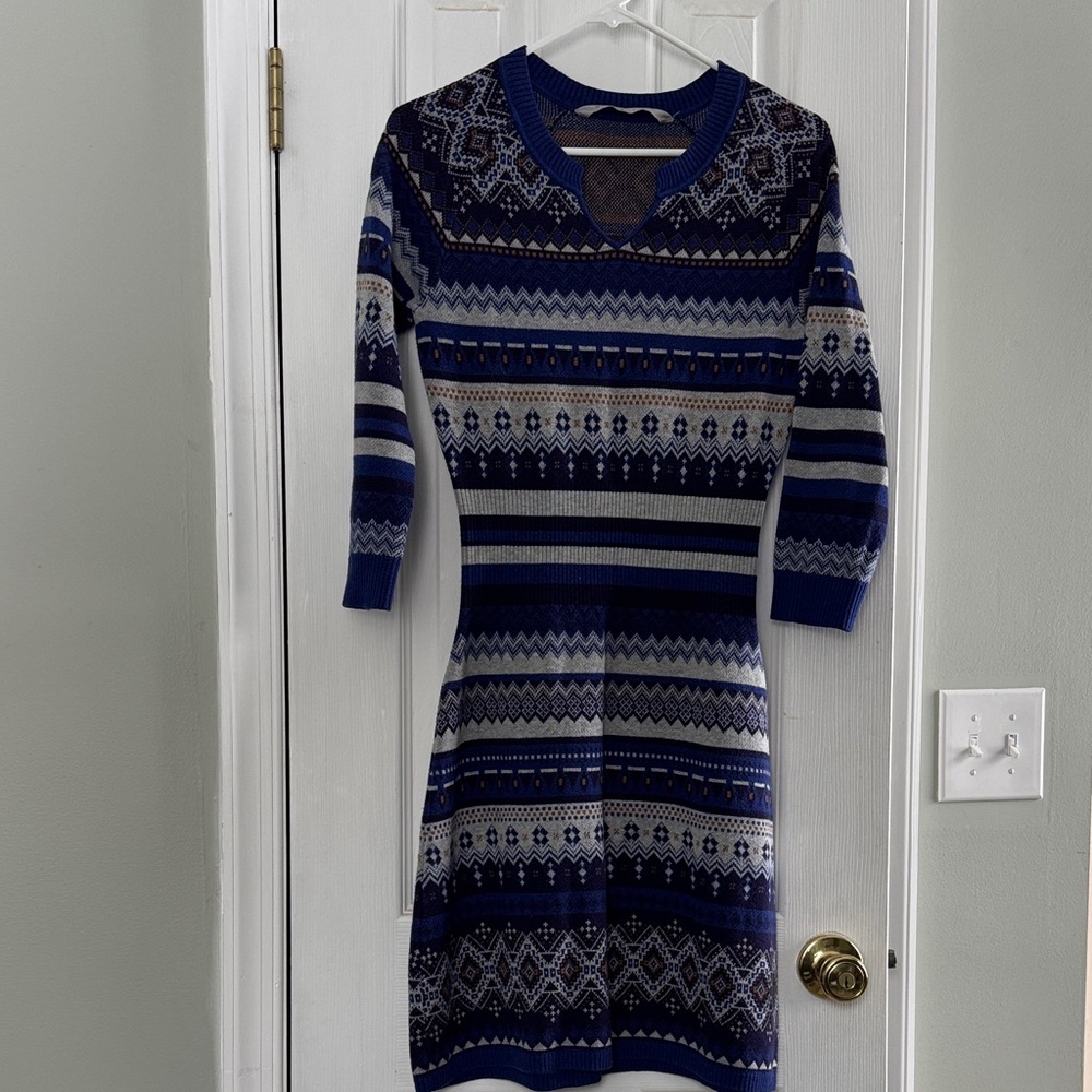 Athleta Navy and Gray Long Sleeve Sweater Dress. Size small.